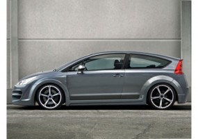 Pareja pasos de rueda...