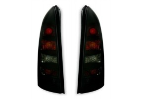 Juego de pilotos traseros...