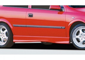 Faldon lateral Rieger Opel...