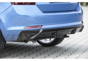 Añadido Rieger Skoda Rapid...