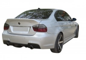 Paragolpes trasero BMW E90...