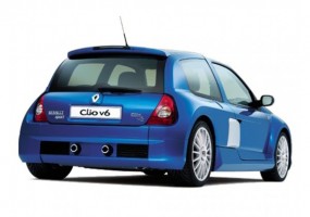 Aletas delanteras Renault...