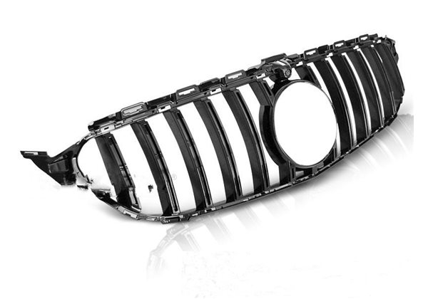 Calandra Deportiva Mercedes W205 18-