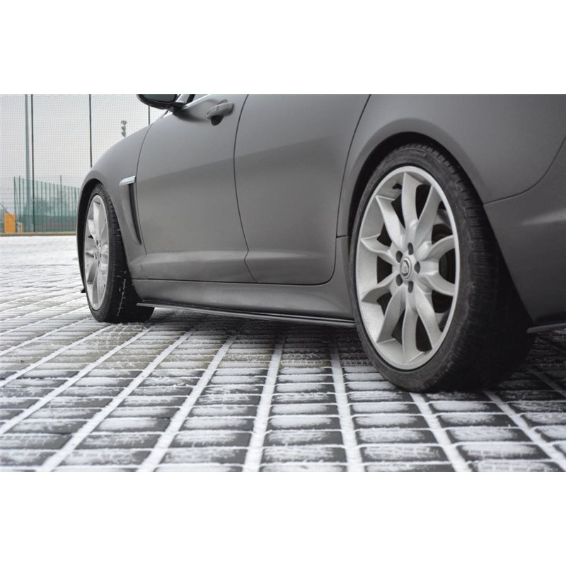 Añadidos taloneras Jaguar Xf (x250) Mk1 Sportbrake S-pack Maxtondesign