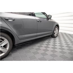 Añadidos taloneras Skoda Octavia Mk3 Facelift Maxtondesign