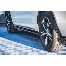 Añadidos taloneras Volvo Xc60 Mk2 R-design Maxtondesign