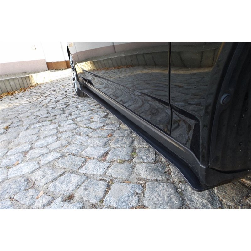 Añadidos taloneras Toyota Celica T23 Preface Maxtondesign