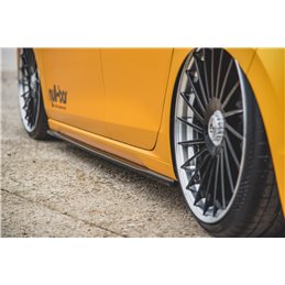 Añadidos taloneras laterales Volkswagen/Golf/Mk8