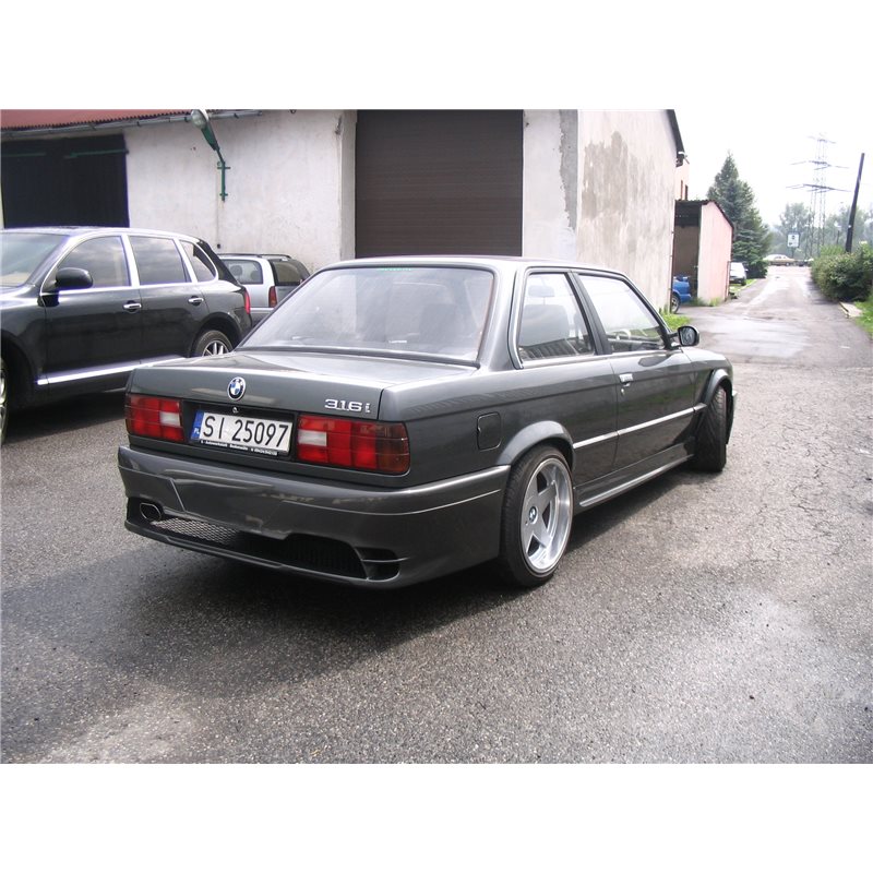 Paragolpes Trasero Bmw E30