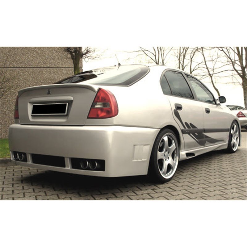 Paragolpes Trasero Mitsubishi Carisma 00-04