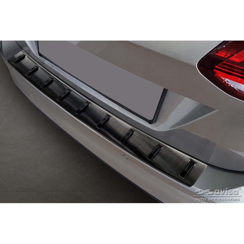 Protector Volkswagen Golf VII Variant incl. Alltrack 2012-2017 'STRONG EDITION'