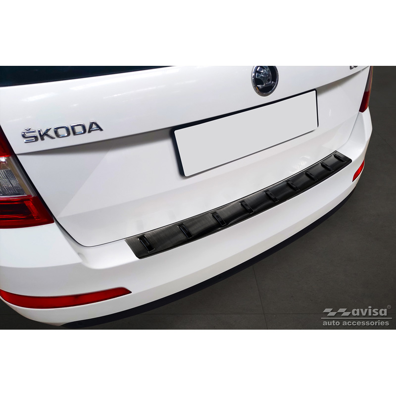 Protector Skoda Octavia III Combi 2013-2017 'STRONG EDITION'