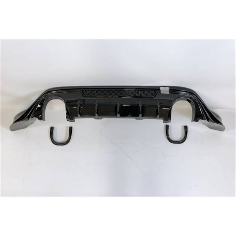 Difusor Trasero Euro Ford Focus 2019+ Brillante Negro