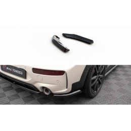 Añadidos laterales traseros...