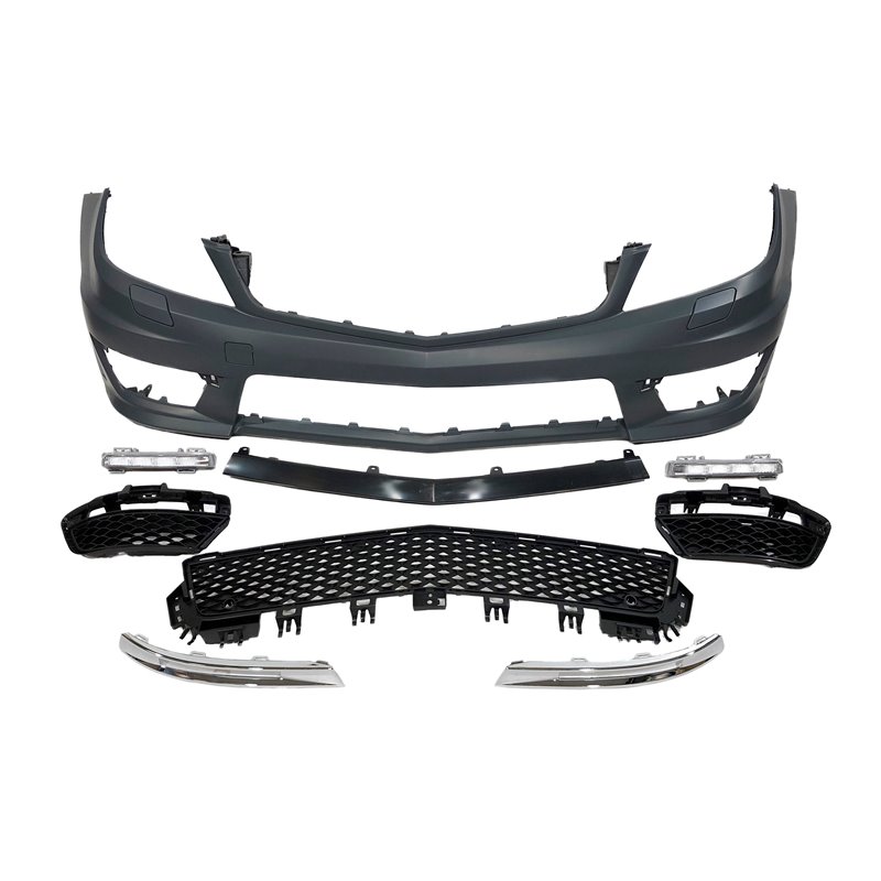 Paragolpes Delantero Mercedes W204 Coupe / 4 Puertas 2007-2013 look AMG C63 Sensores