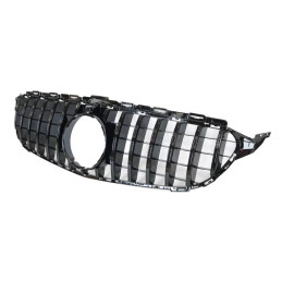 Parrilla Mercedes W205 2015-2018 Full Black Con Cámara